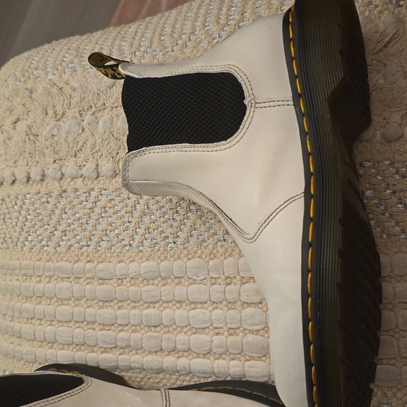 Dr Martens Yellow Stitch Leather Chelsea White Boot US 7 - Picture 5 of 11